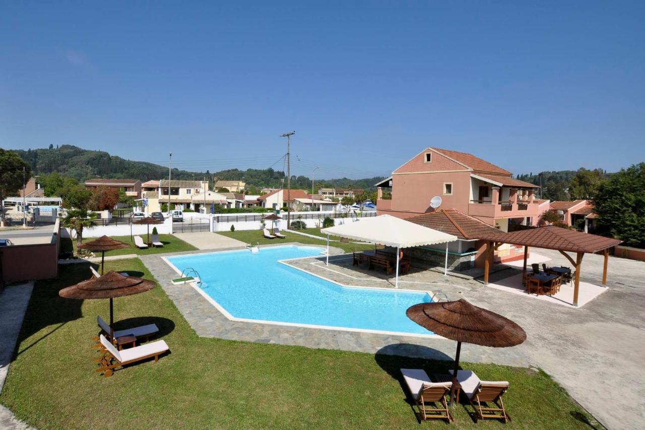Louvros Sidari Corfu * Sidárion