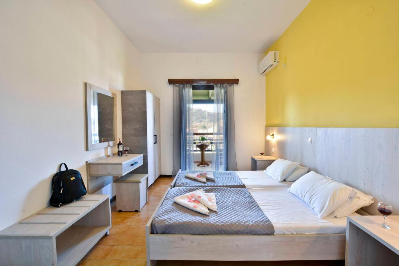 Louvros Sidari Corfu *